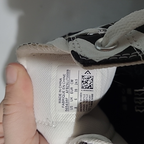 Converse Shoes - Picture 2 of 3